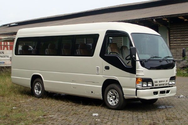 Karoseri Mobil Microbus Minibus Isuzu Elf Microbus Karoseri terbaik Jakarta Tangerang Bekasi Cikarang Bandung Karawang Banten