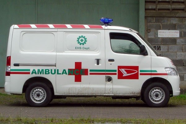 Mobil Ambulance Daihatsu Granmax Blind Van Standard karoseri.info Karoseri Tangerang Jakarta 2-min