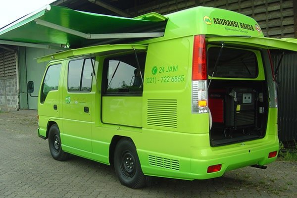 Karoseri Microbus Minibus Isuzu Elf Mobil Pelayanan Asuransi Terbaik Jakarta Tangerang Bogor Selamat Trans karoseri.info